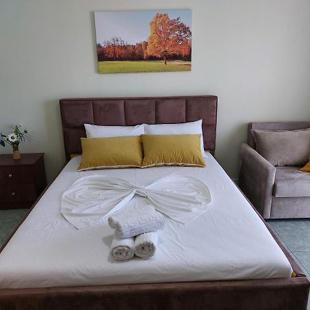 The Sun House Apartment ซารานเดอ ภายนอก รูปภาพ