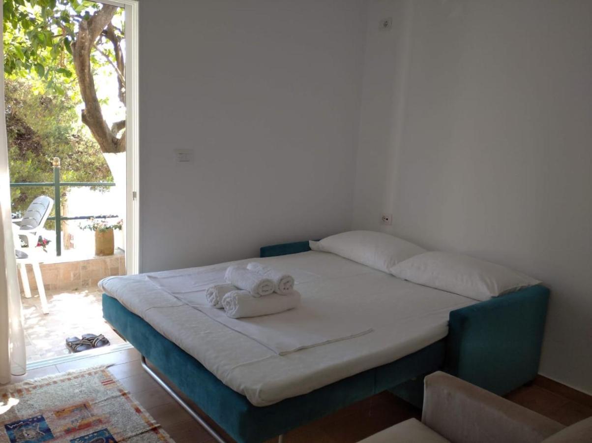 The Sun House Apartment ซารานเดอ ภายนอก รูปภาพ