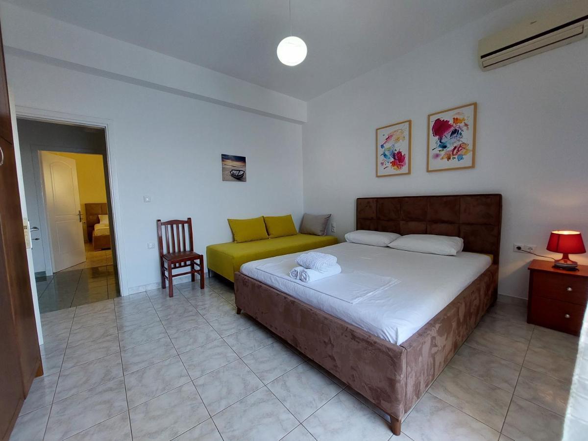 The Sun House Apartment ซารานเดอ ภายนอก รูปภาพ