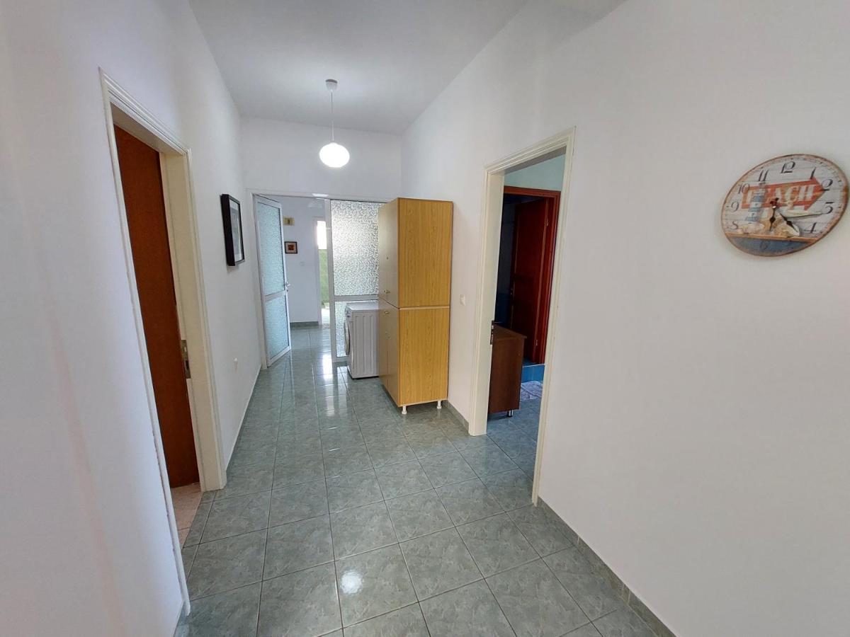 The Sun House Apartment ซารานเดอ ภายนอก รูปภาพ
