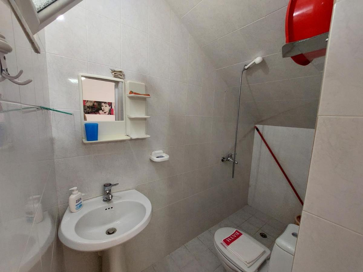 The Sun House Apartment ซารานเดอ ภายนอก รูปภาพ